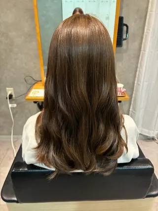 ロング カラー 相良 美羽のヘアスタイル