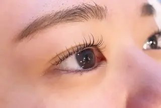 マツエク・マツパ ジョイエ 梅田店所属・joie 梅田のマツエク・マツパデザイン