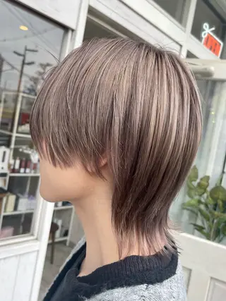 ミディアム 🍭透明感カラー 志賀拓海🍬🌈のヘアスタイル