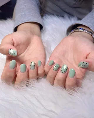 ネイル NAAZ nail所属・NAAZ nail Miのネイルデザイン