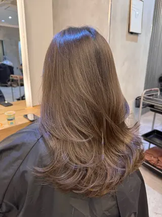 セミロング 【渋谷】艶髪特化♡ 艶髪先生のヘアスタイル