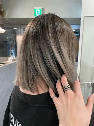 ミディアム カラー 💘MICOTO藤沢 髪質改善ブリーチ💘のヘアスタイル