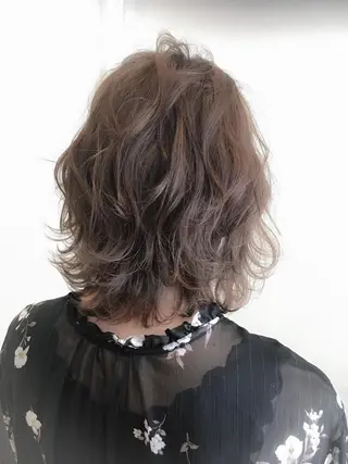 ショート カラー CHAINON 近鉄奈良店のヘアスタイル