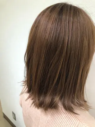 ミディアム カラー ショート・ウルフ✂︎ 安住有咲子のヘアスタイル