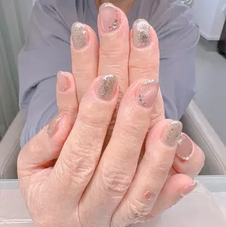 ネイル de mon coeur所属・岩本 祐子のネイルデザイン