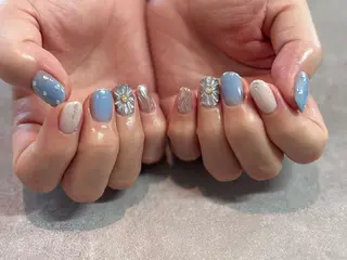 ネイル Revia所属・Revia おおだちあやなのネイルデザイン