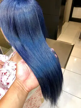 ロング カラー Lauburu渋谷 officialのヘアスタイル