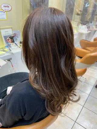 ロング ⭐️レイヤーカット 大人気　三澤康司⭐️のヘアスタイル