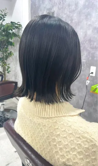 ショート カラー BiBi所属・齋藤 彬のヘアスタイル
