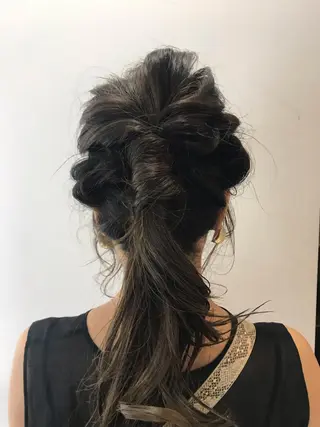 ヘアアレンジ 田中 あやなのヘアスタイル