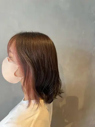 カラー 下山 萌華のヘアスタイル