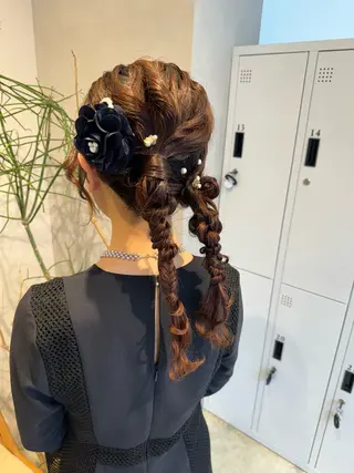 ロング ヘアアレンジ 透明感カラー✨艶髪 制作🌱山根あゆみのヘアスタイル