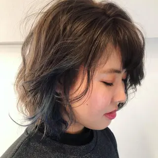 カラー ma naのヘアスタイル