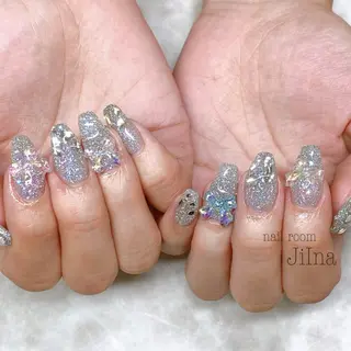 ネイル JiIna nailのネイルデザイン