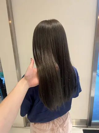 ロング カラー sabo ladies salon所属・ヨシカ/透明感カラー 酸性ストレートのヘアスタイル