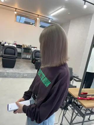 セミロング カラー ヘアアレンジ パーマ ネイル マツエク・マツパ アイブロウ カラー特化サロン大阪 ルービック江坂/新城のヘアスタイル