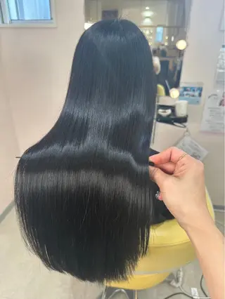 ロング MEZoN【メゾン】所属・MEZoN / marinのヘアスタイル