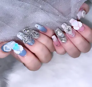 ネイル 高草木 桃香のネイルデザイン