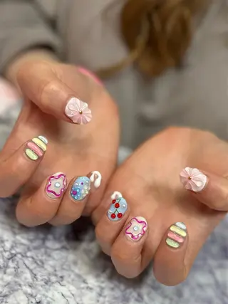 ネイル Pretzels🥨 【プレッツェル】ミウのネイルデザイン