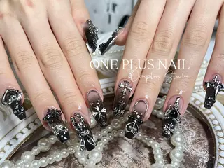 ネイル One Plus Nail Salonのネイルデザイン