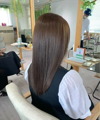 ロング カラー ツヤカラー🤍 ARISAのヘアスタイル