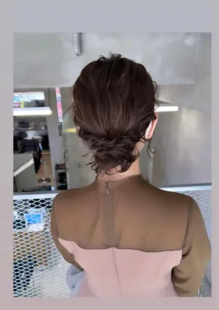 ミディアム ヘアアレンジ くすみカラー🏹🤎 Tsukinaのヘアスタイル