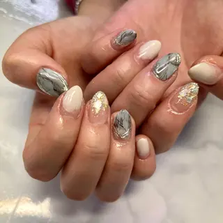 ネイル PALMNAIL所属・次田 春花のネイルデザイン