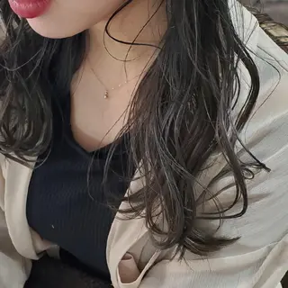 ロング カラー ヘアアレンジ See by merのマツエク・マツパデザイン