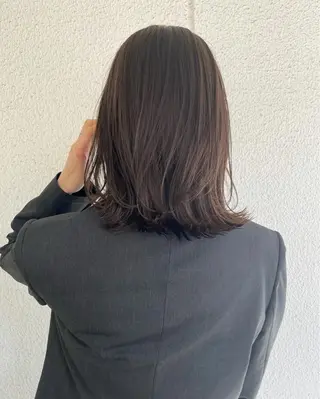ミディアム 義本 風佳のヘアスタイル