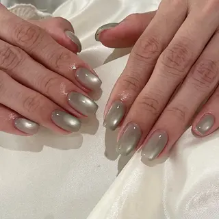 ネイル petit所属・Yuka ネイリストのネイルデザイン