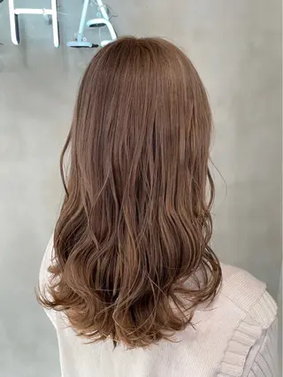 セミロング カラー 🌺柔らか透明感 カラー🌊MAMIのヘアスタイル