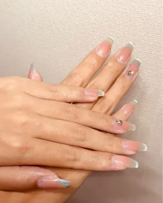 ネイル Angel Garden nailsalon所属・SUZUKI AKIRAのネイルデザイン