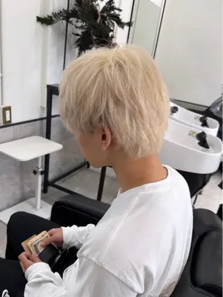 カラー ハイトーン✨髪質 改善🫧/RYOのヘアスタイル