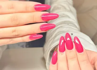 ネイル 高木 維麗絲のネイルデザイン