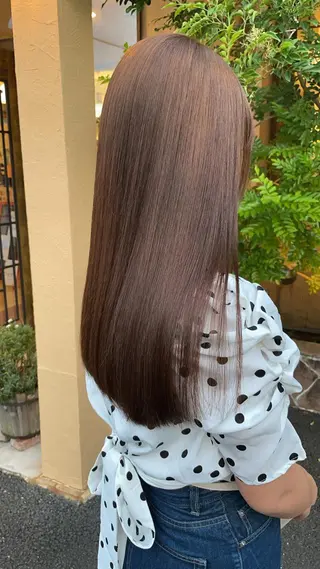 ロング カラー 川元 汐音のヘアスタイル