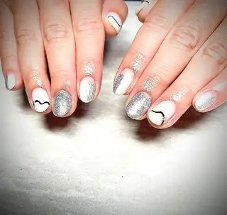 ネイル JULIE NAILのネイルデザイン