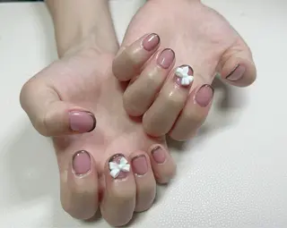 ネイル コウ ヨウのネイルデザイン