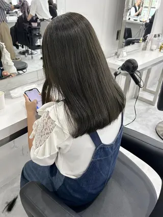 カラー 赤み消しベージュ🌿 トレンド美髪🌿福岡のヘアスタイル