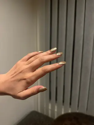 ネイル handsome所属・miura ichikaのネイルデザイン