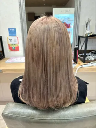 ミディアム カラー しほ/ヘッドスパ/ミ ルクティー/バンドのヘアスタイル