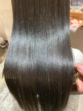 ロング カラー レイヤー×髪質改善 マネージャー安藤光司のヘアスタイル