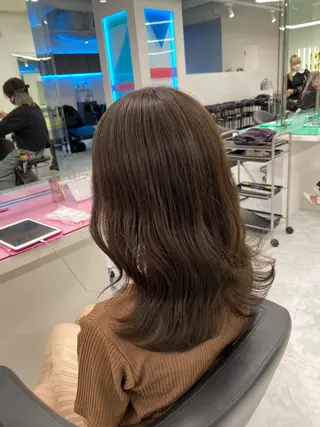 ミディアム ブラウンベージュ🤎 ブリーチなし🤎のヘアスタイル