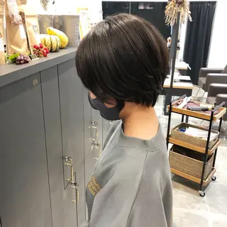 ショート 細沼 葵のヘアスタイル
