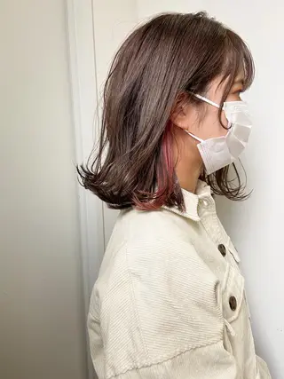 ミディアム カラー 岡本康平/ボブ /ブリーチ/レイヤーのヘアスタイル