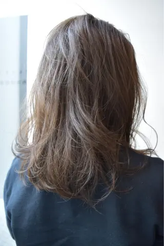 ショート ミディアム カラー 磯部 巧 bob/ショートのヘアスタイル