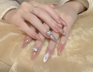 ネイル Yuli ネイルのネイルデザイン