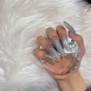 ネイル ROOTS所属・K Maoのネイルデザイン