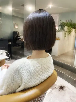 ショート レイヤーカット/ 顔周り 五島巨幹のヘアスタイル