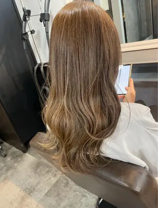 カラー 勝田 茉桜のヘアスタイル