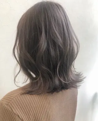 ミディアム カラー nakahara madokaのヘアスタイル
